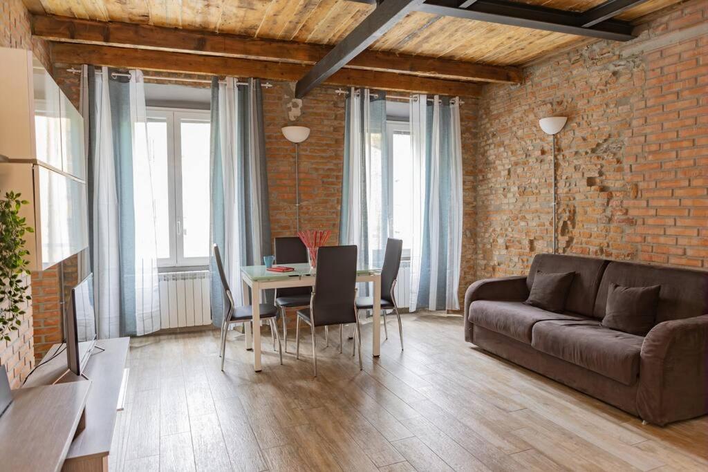 Canonica Brick Apartment Milán Exterior foto