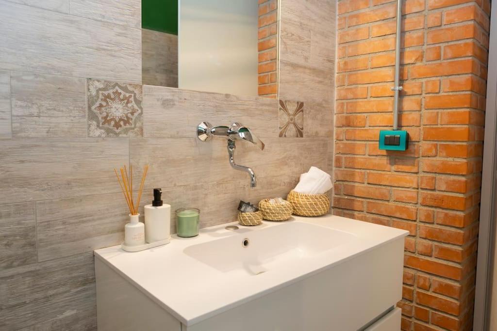 Canonica Brick Apartment Milán Exterior foto